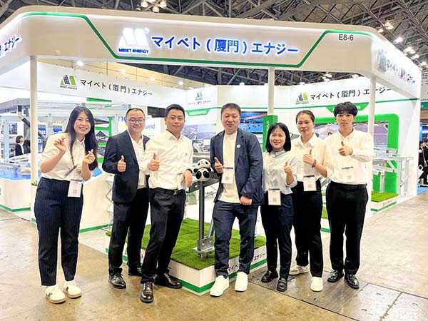 亚博YABO千叶展员工合影